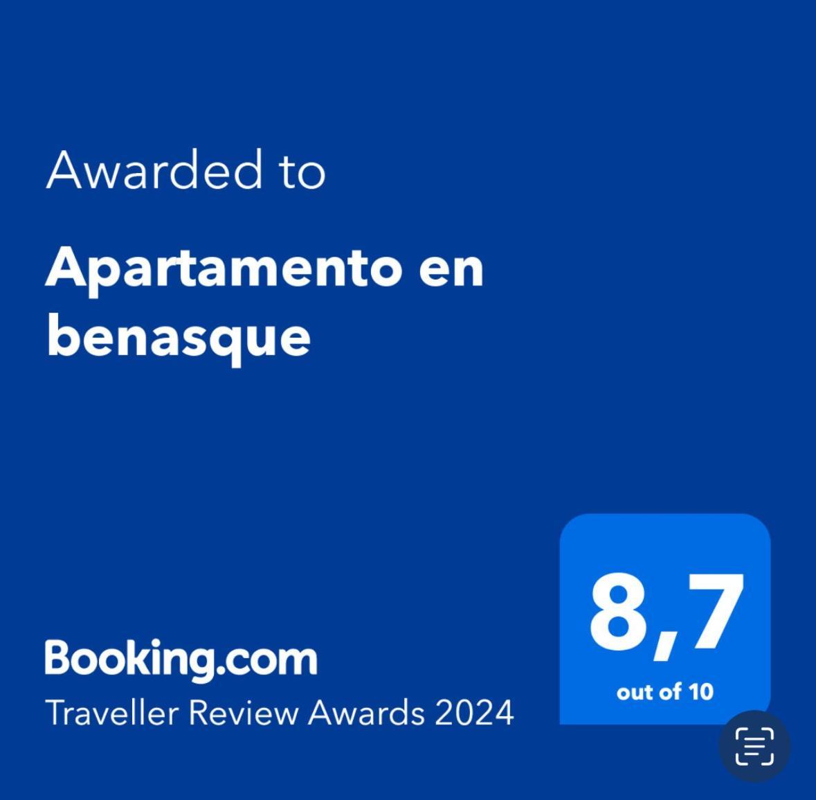 Apartamento En 贝纳斯克 外观 照片