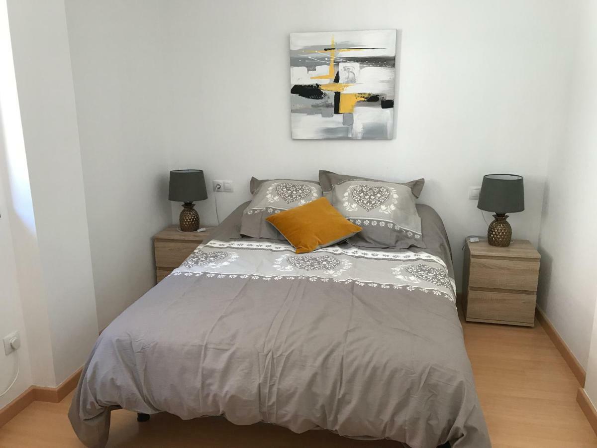 Apartamento En 贝纳斯克 外观 照片